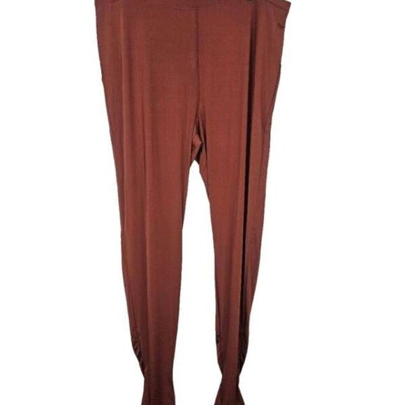 SKIMS PLUS SIZE LOUNGE LEGGINGS WITH FEET. NWT - Picture 1 of 9
